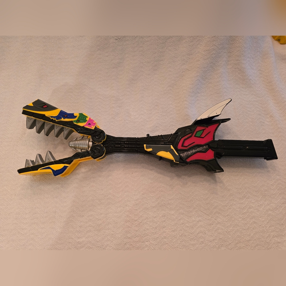 Power Rangers Dino Charge Dino Spike Battle Sword And Dino Charger